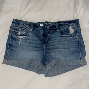 Old Navy Distressed Boyfriend Jean Shorts